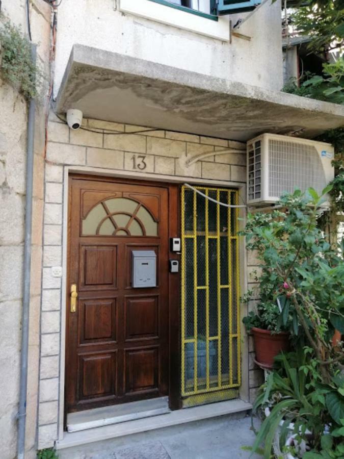 Studio Apartments Petar In Old Part Of Town Spalato Esterno foto
