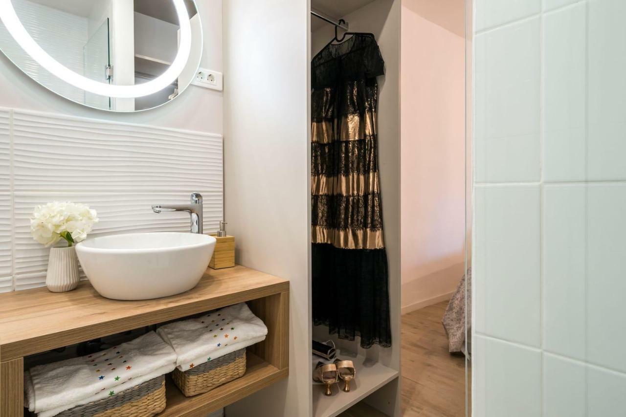 Studio Apartments Petar In Old Part Of Town Spalato Esterno foto
